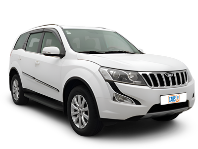 Mahindra XUV500-img